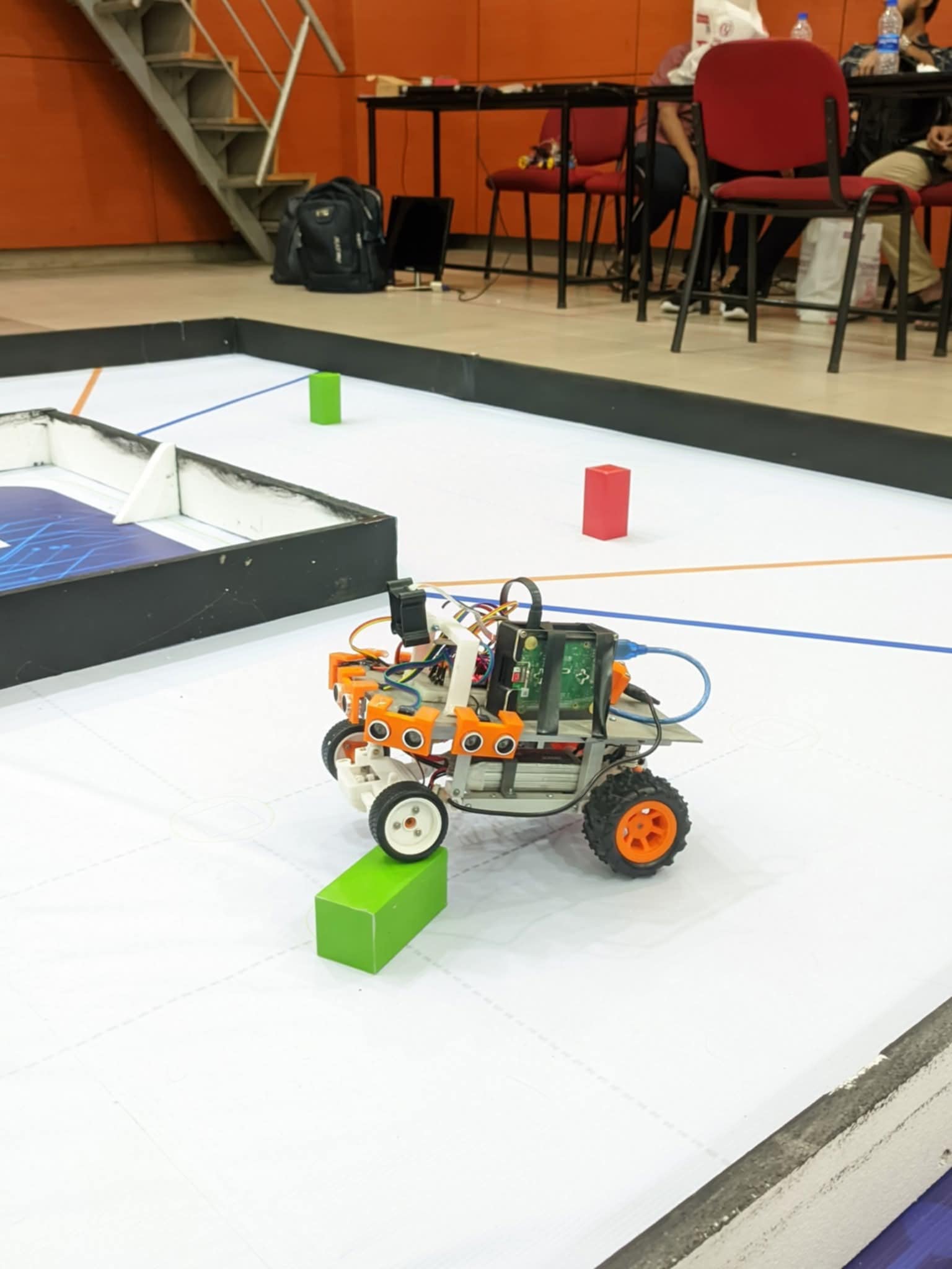 LazyGo Team Robot